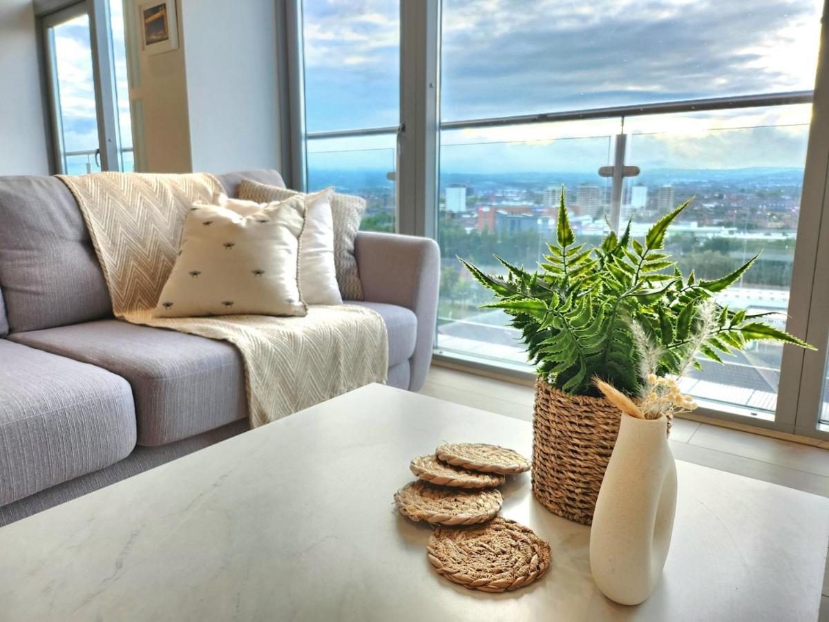 Apartamento Pass The Keys Stunning Penthouse With Balcony Sunset Views Belfast Exterior foto