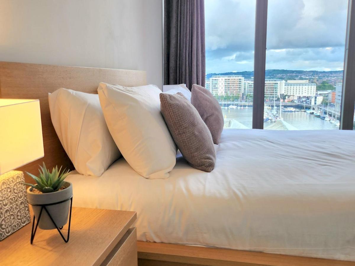 Apartamento Pass The Keys Stunning Penthouse With Balcony Sunset Views Belfast Exterior foto