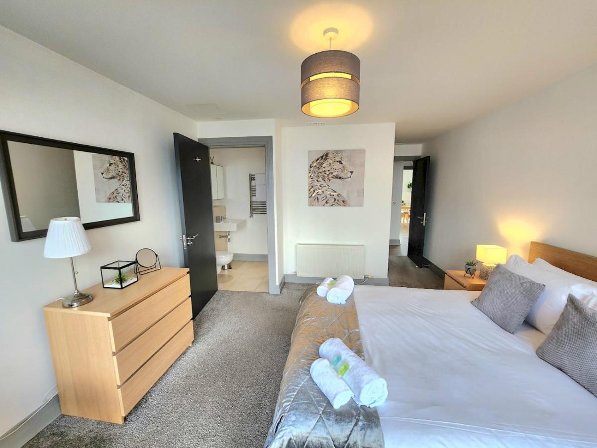 Apartamento Pass The Keys Stunning Penthouse With Balcony Sunset Views Belfast Exterior foto
