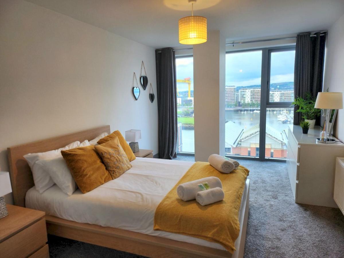 Apartamento Pass The Keys Stunning Penthouse With Balcony Sunset Views Belfast Exterior foto